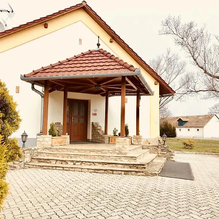 Pensionat Cavaletti Vendeghaz *